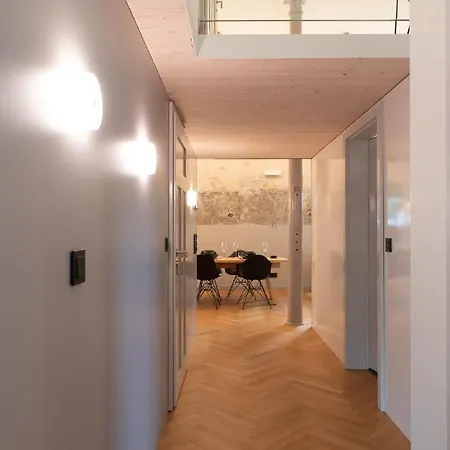 Design Loft I 130 Qm I Klimaanlage I Europapark 20min I 2 Etagen I 2 Baeder I Nespresso I Parkplatz شقة
