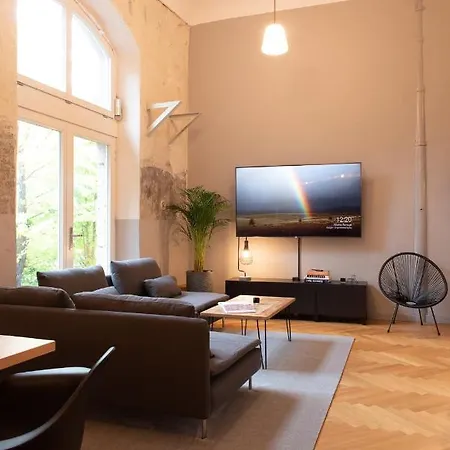 Design Loft I Saniertes Pferdehaus I 130 Qm I Europapark 20min I 2 Etagen I 2 Baeder I Nespresso I Parkplatz Apartment *